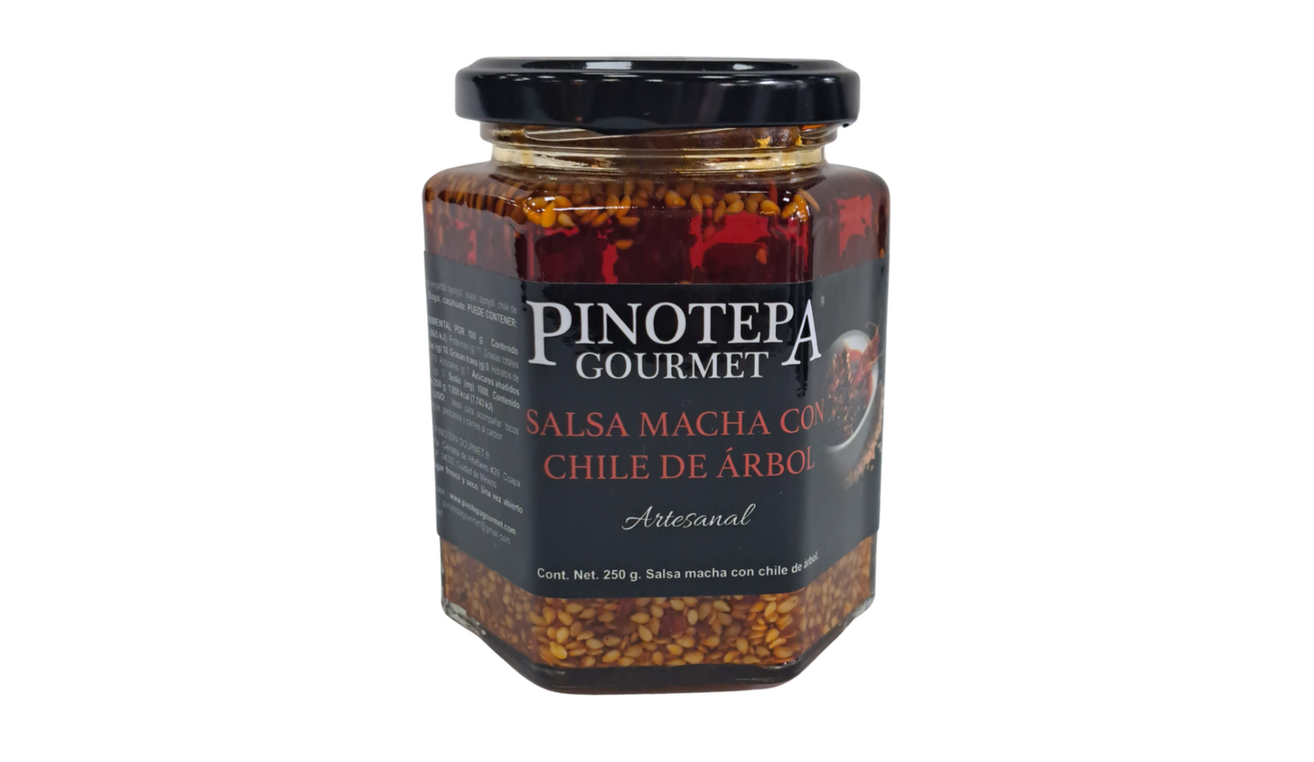 Salsa macha con chile de arbol