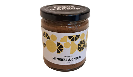 Mayonesa de ajo negro