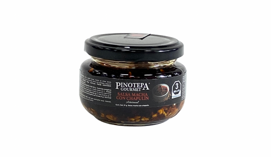 Pequeña Salsa Macha con Chapulín